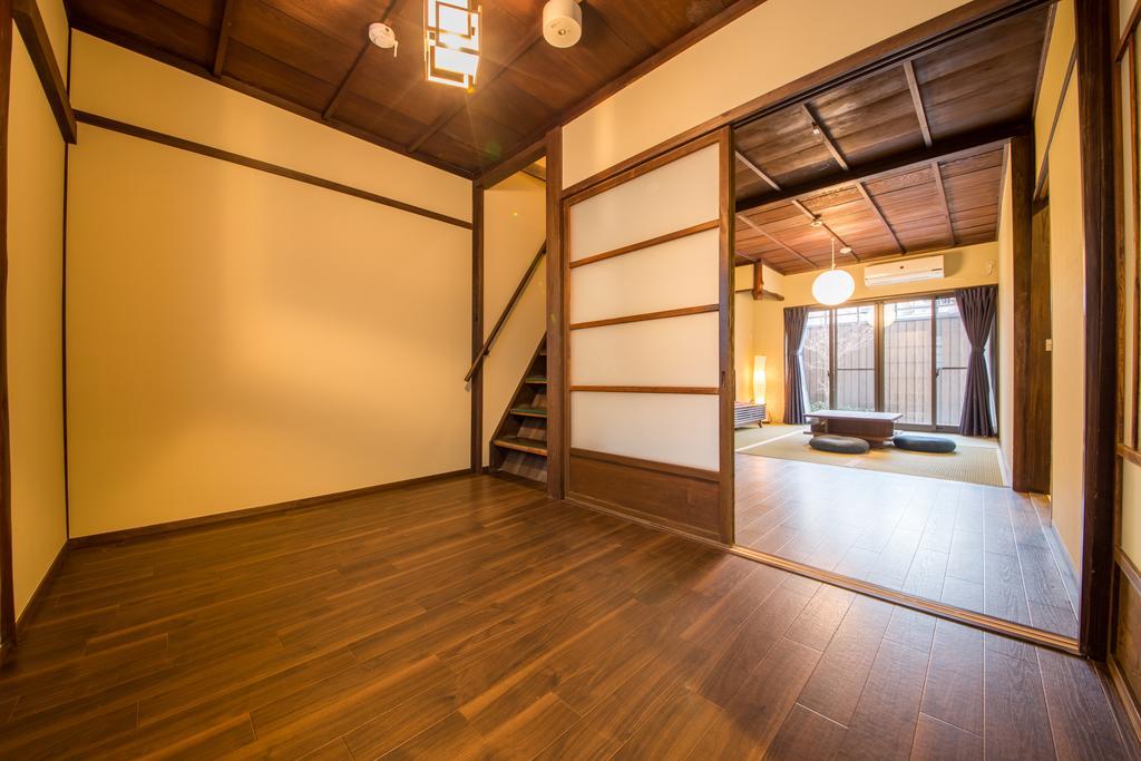 Villa Entrance Life Enmachi By Japaning à Kyoto Extérieur photo